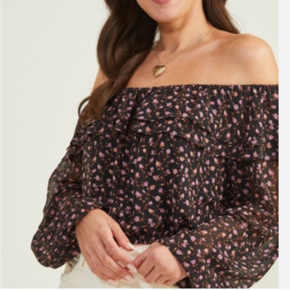 Altar’d State Dark Floral Print Off Shoulder Top Size L